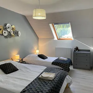 Maison L'aiguille: Mountain Retreat With Guest Apartment Laye